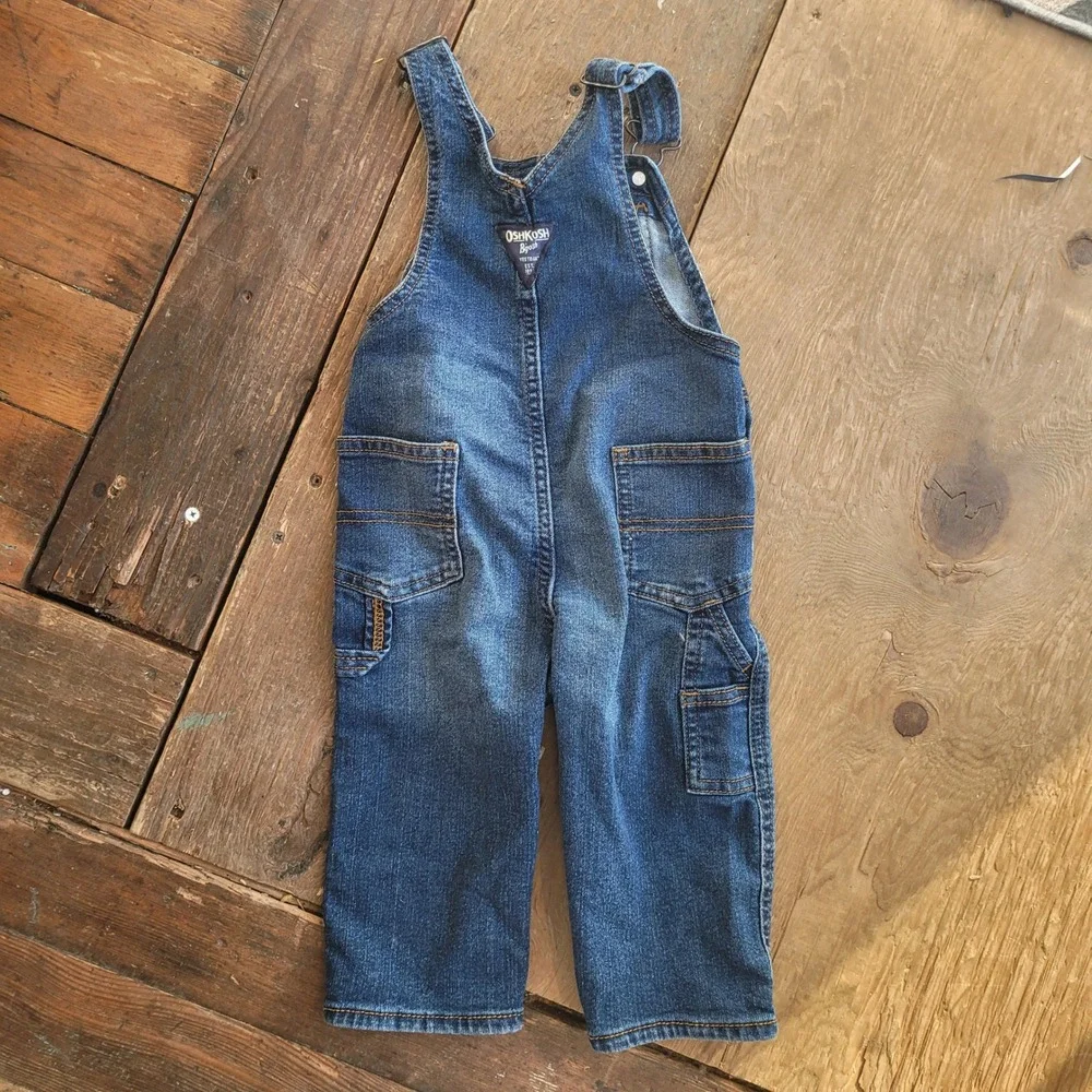 OshKosh Bgosh Baby Boys Medium Wash Denim Carpenter Overalls 18Month Vintage 80s